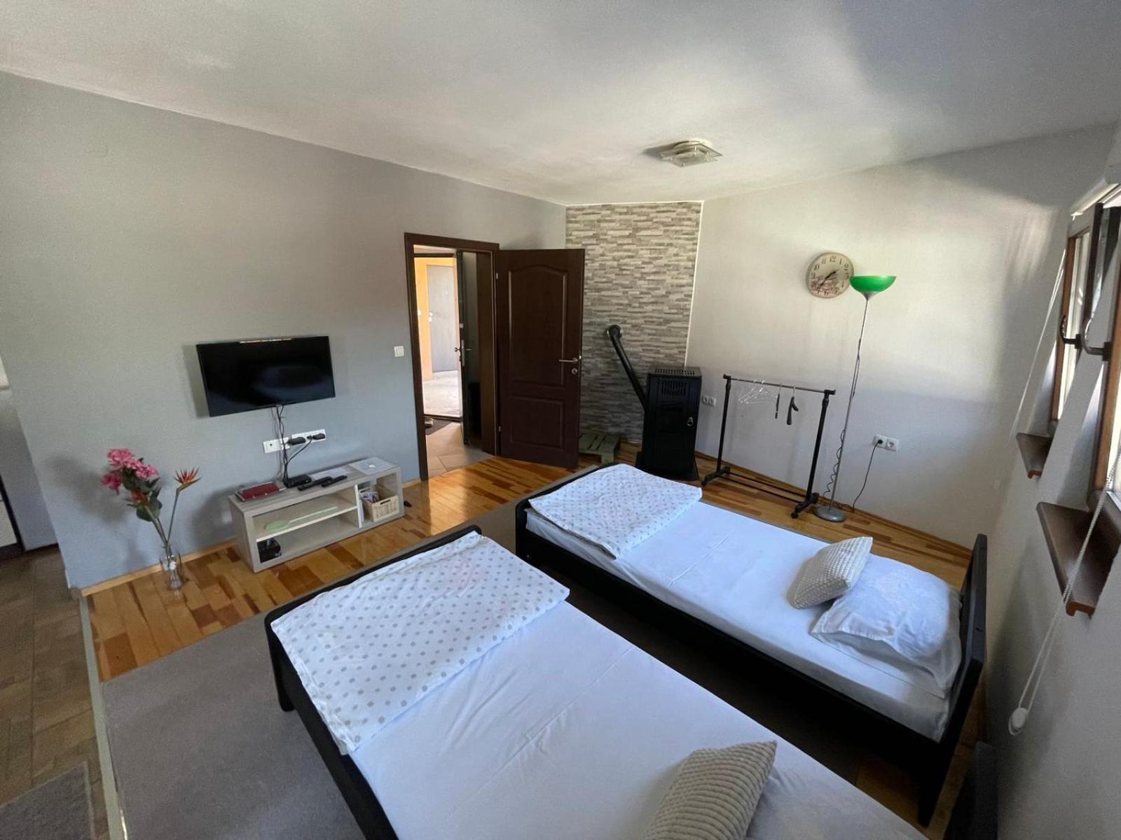 Apartman Ami Saraievo Exterior foto