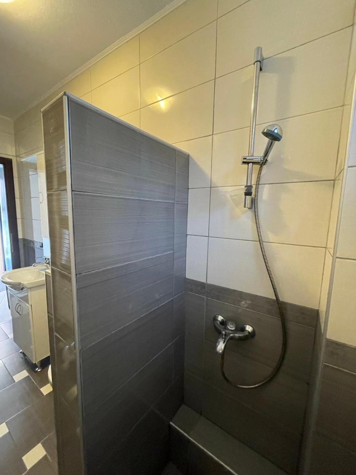 Apartman Ami Saraievo Exterior foto